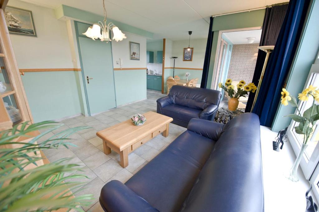 Guesthouse De Zonnestraal De Koog  Rum bild