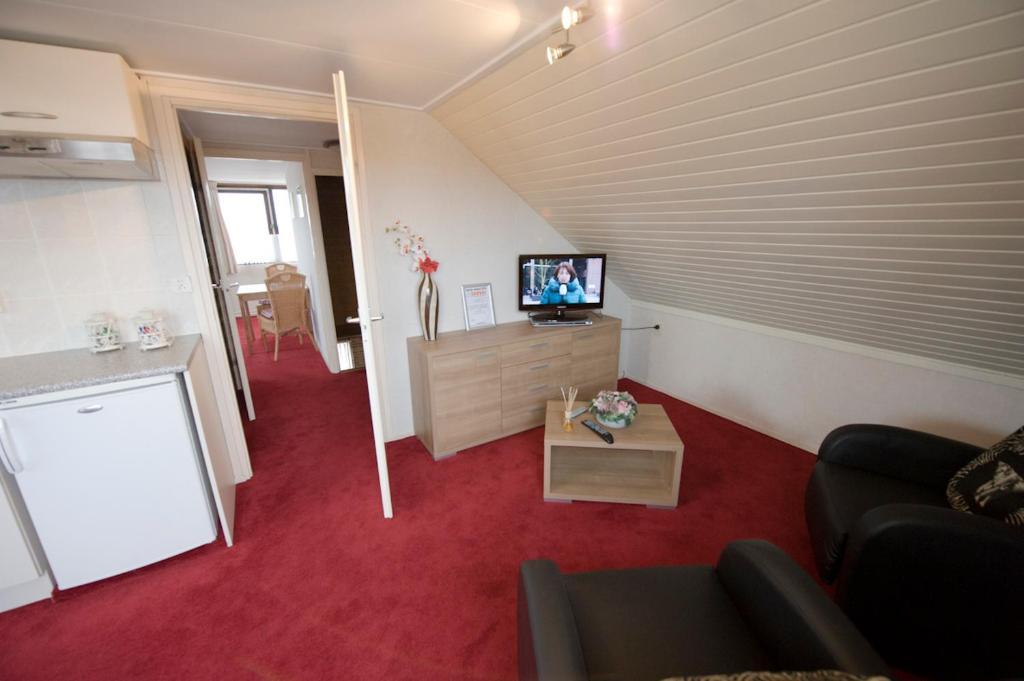 Guesthouse De Zonnestraal De Koog  Rum bild